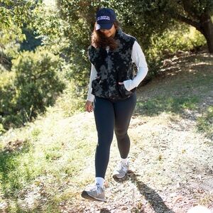 CJLA Archer Leggings - color black - Medium